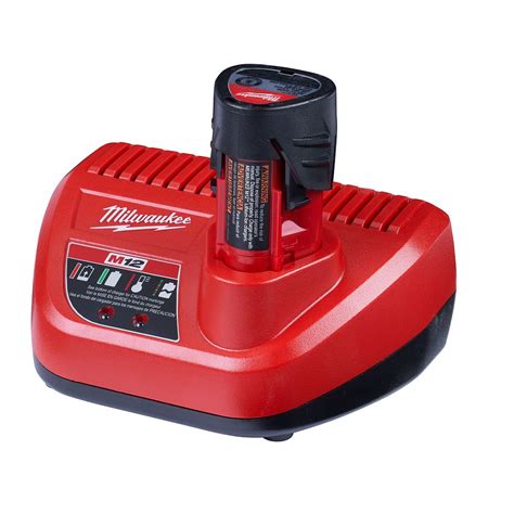 M12 Lithium-Ion Battery Charger – Milwaukee Tools – Preston Hardware