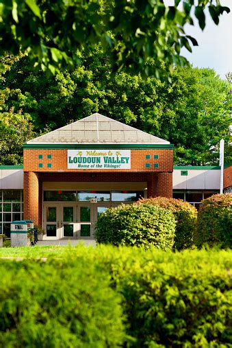 Loudoun Valley High School Purcellville Virginia Usa Stock Photo - Download Image Now - iStock