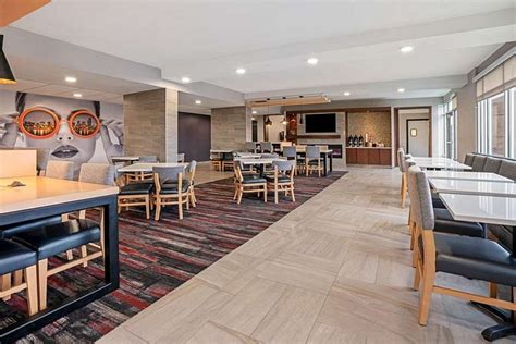 LA QUINTA INN & SUITES BY WYNDHAM SEATTLE FEDERAL WAY - Updated 2024 ...