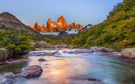 Trekking Patagonia: from North to South - Terra Argentina