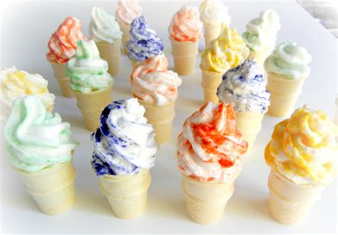 Sugar Swings! Serve Some: Mini faux ice cream cones
