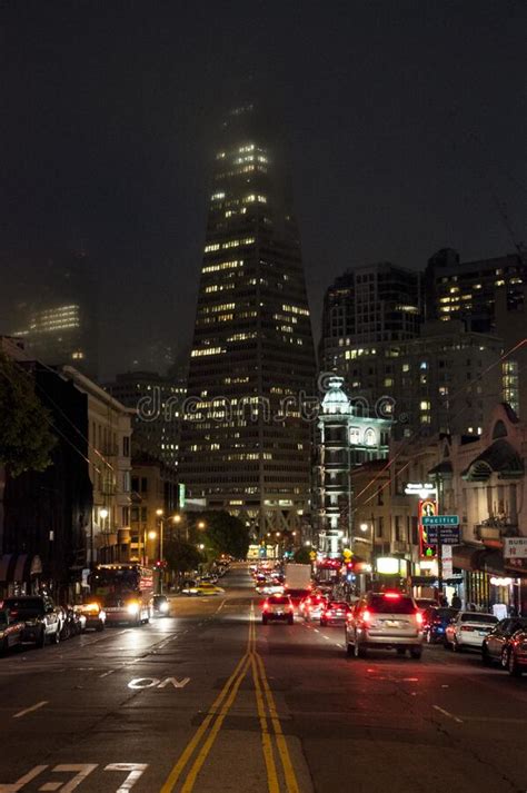 San Francisco,United States.07-28-2011.Streets of Chinatown. Editorial ...