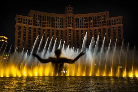 Bellagio Fountains to relaunch when Bellagio reopens | Las Vegas Review ...