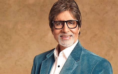 Amitabh Bachchan In 102 Not Out - Amitabh Bachchan (#1574050) - HD Wallpaper & Backgrounds Download