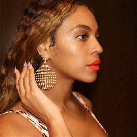 #Accessories #Earrings #Gold #Beyoncé | Beyoncé, Brincos, Drake