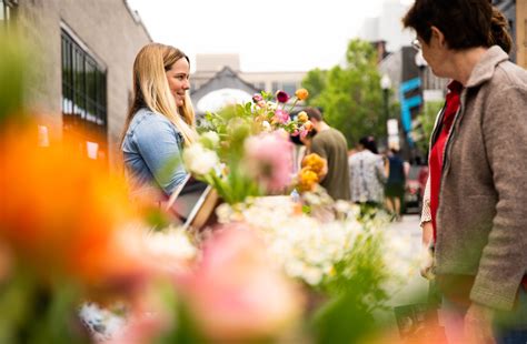 Cross Street Farmers' Market