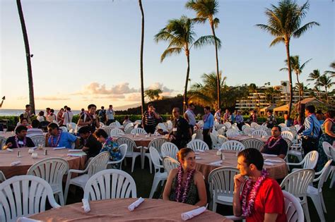 The Best Luau on Maui? We Compare Maui's Premier Dinner Shows - Maui Trip Guide | Best Things to ...