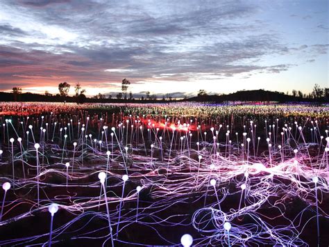 Bruce Munro’s Field of Light illuminates Uluru in spectacular exhibition | escape