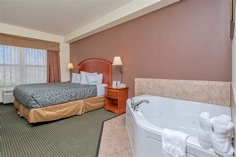 Days Inn by Wyndham Manitou Springs | Manitou Springs, CO Hotels