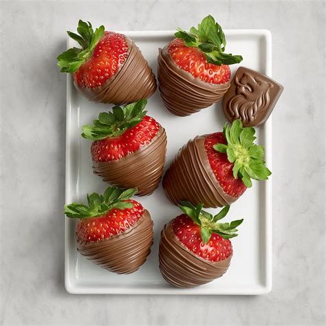 Godiva Milk-Chocolate-Dipped Strawberries ($42) | Valentine's Day Food Gifts You Can Order ...