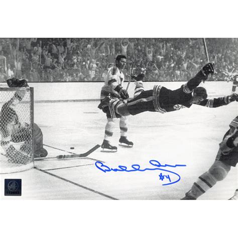 Bobby Orr Signed Bruins "The Flying Goal" 7x11 Photo (Orr COA ...