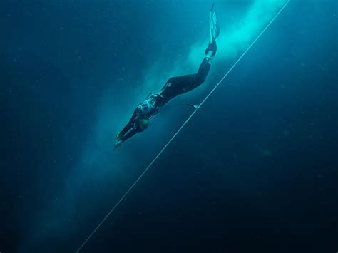 ‘The Deepest Breath’ Is a Free-Diving Documentary With Ominous Majesty | Vogue