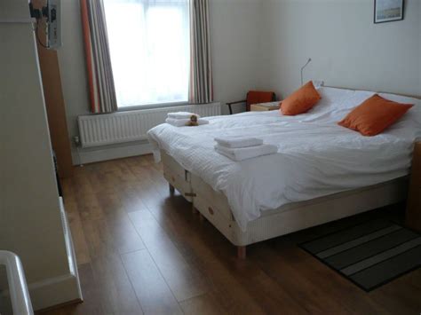 Apartment in Bournemouth - Accommodation - Accessible Accommodation and ...