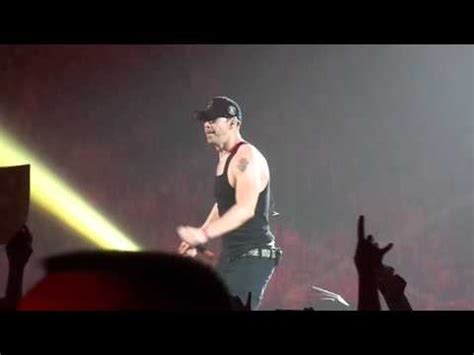 Can't stop watching! Nkotb - Cover Girl/Games - Nassau Arena 15 ...