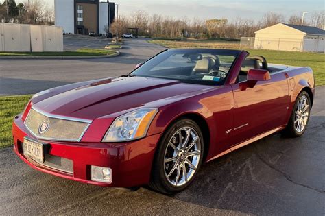 17k-Mile 2006 Cadillac XLR-V for sale on BaT Auctions - closed on ...