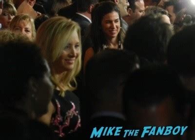 Lisa Kudrow The Comeback premiere 2014 Lisa Kudrow red carpet | Mike The Fanboy