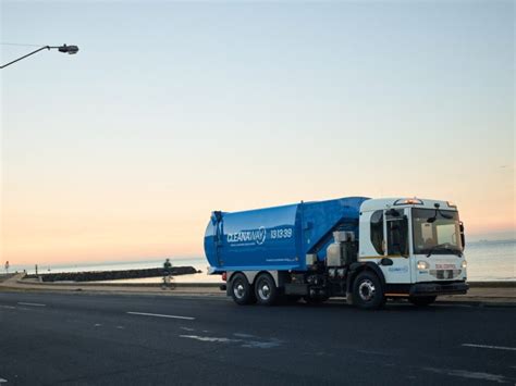 Nikola secures order for 2500 electric garbage trucks - EV Central