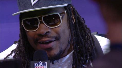 Video "Deflate-gate", Marshawn Lynch Steal Show at Super Bowl 49 Media ...