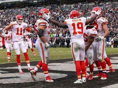 Chiefs vs. Raiders: 12 Observations