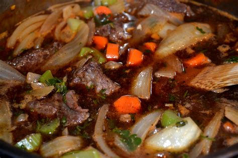 Beef Stew with Rosemary & Thyme - A Hint of Wine