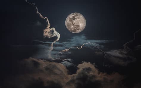 Download wallpaper 2880x1800 night, clouds and moon, sky, mac pro retaia 2880x1800 hd background ...