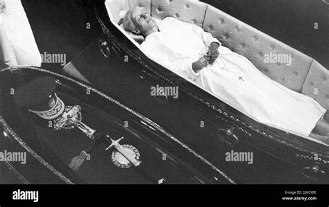 Eva Peron coffin and death body, Buenos Aires, 1952 Stock Photo - Alamy