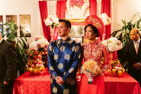 10 Vietnamese Wedding Traditions and Customs – East Meets Dress