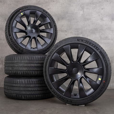 Tesla Model Y Induction summer wheels 20 inch tires rims 1188223-00-C