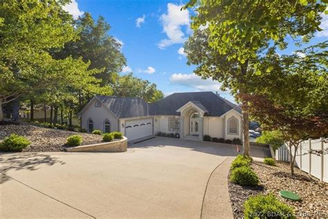 Lake Ozark, MO Real Estate - Lake Ozark Homes for Sale | realtor.com®