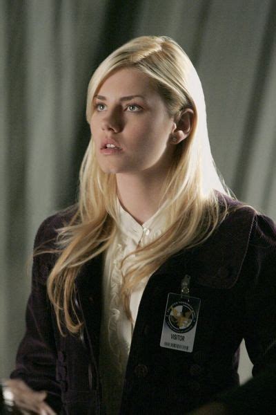 Kim Bauer | Elisha cuthbert, Cuthbert, Elizabeth cuthbert