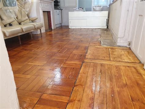 Flooring Restoration Services in Oxford - LA Paint - Quality