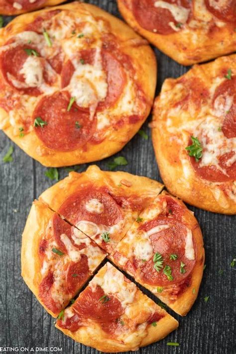 Biscuit pizza recipe - learn how to make Mini Biscuit pizza recipe