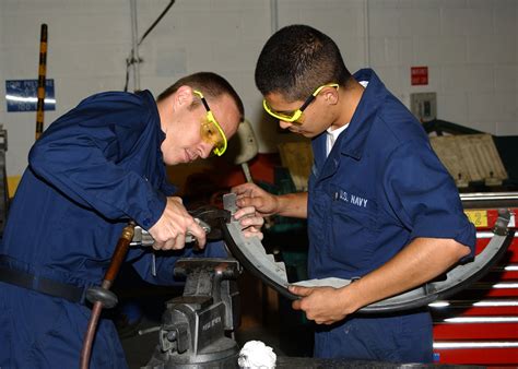 File:US Navy 030618-N-3970R-001 Aviation Structural Mechanic 2nd Class Jason Lively and Aviation ...