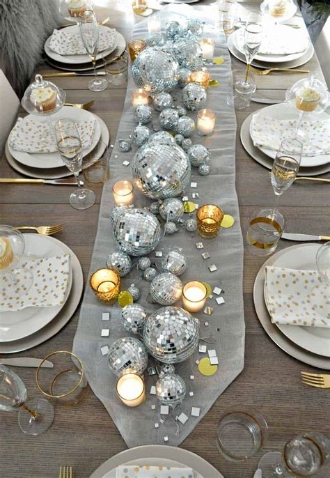 Déco table Nouvel An à faire soi-même : les objets déco indispensables ! | Silvester tisch ...