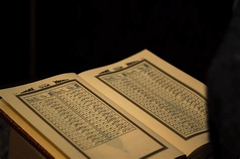 Keutamaan belajar Al Qur’an. Keutamaan bagi orang yang belajar Al… | by Hanisaannabila | aQu ...