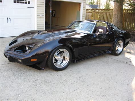 `76 Chevrolet Corvette Stingray: A Customized and Modified Beauty ...