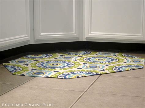 DIY Fabric Floor Cloth {Floor Mat}