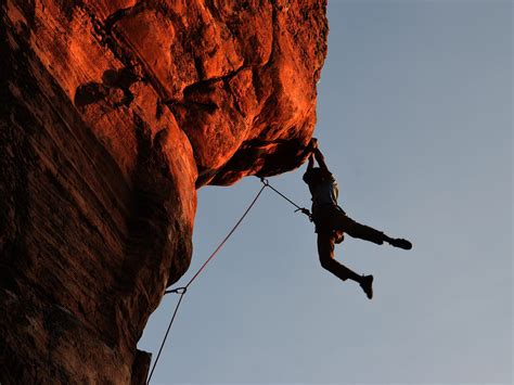 10 Places To Go Rock Climbing Before You Die - TravelAlerts