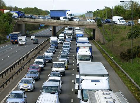 Man left with serious injuries after M6 crash in Black Country | Express & Star