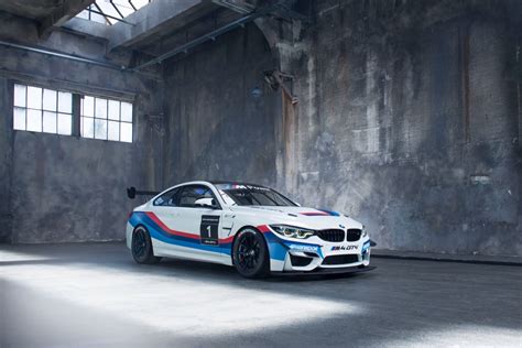 BMW M4 GT4 Race Car | Photos, Details, Specs | Digital Trends