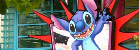 Stitch Live! — DLP Guide • Disneyland Paris Guidebook