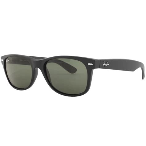 Ray Ban 2132 New Wayfarer Sunglasses Matte Black | Mainline Menswear ...