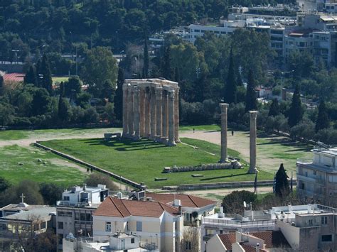 The Temple of Olympian Zeus: The Complete Guide