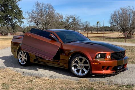 2006 FORD MUSTANG CUSTOM COUPE