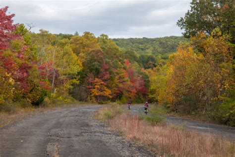 Visiting the Abandoned PA Turnpike near Breezewood, Pennsylvania ...