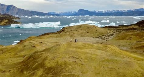 Private Arctic Desert Experience | Uummannaq | North Greenland | Guide to Greenland