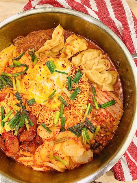 Budae Jjigae (Korean Army Base Stew) - Olivia Yi