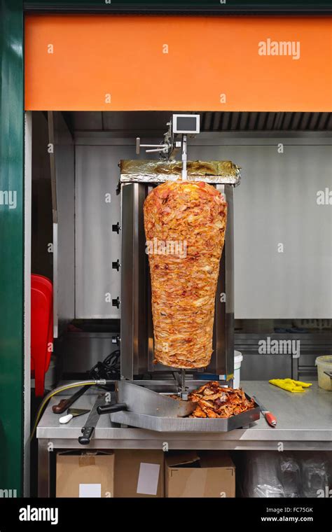 Kebab Rotisserie Stock Photo - Alamy