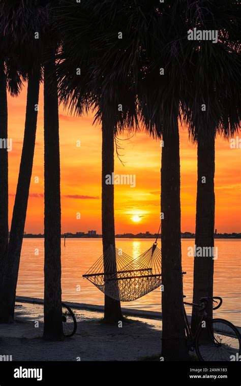 Sunset in Siesta Key beach Stock Photo - Alamy