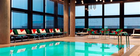 Luxury 5 star Hotel Warsaw Chopin Airport | Renaissance Warsaw Airport Hotel